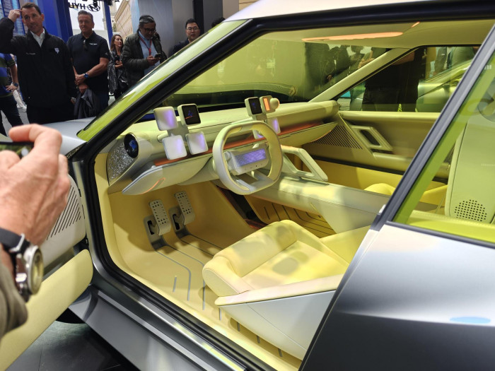 Der Hyundai Three auf der IAA Mobility 2025 (Bild: Friedhelm Greis/Golem)